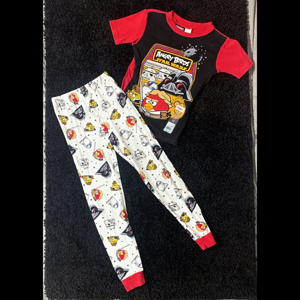 NWT OshKosh Bgosh Angry Birds Pajamas Boys 10